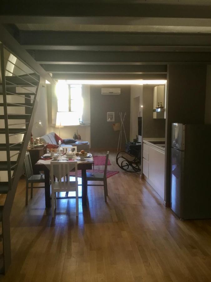 Torre Guinigi Luxury Loft Nel Centro Storico Di Lucca Apartment Exterior foto